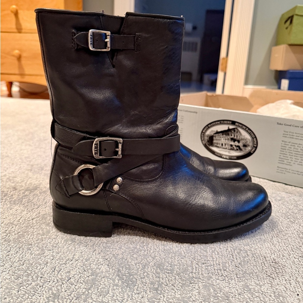 Frye Women’s Leather Moto Boots (Black, Size 10)